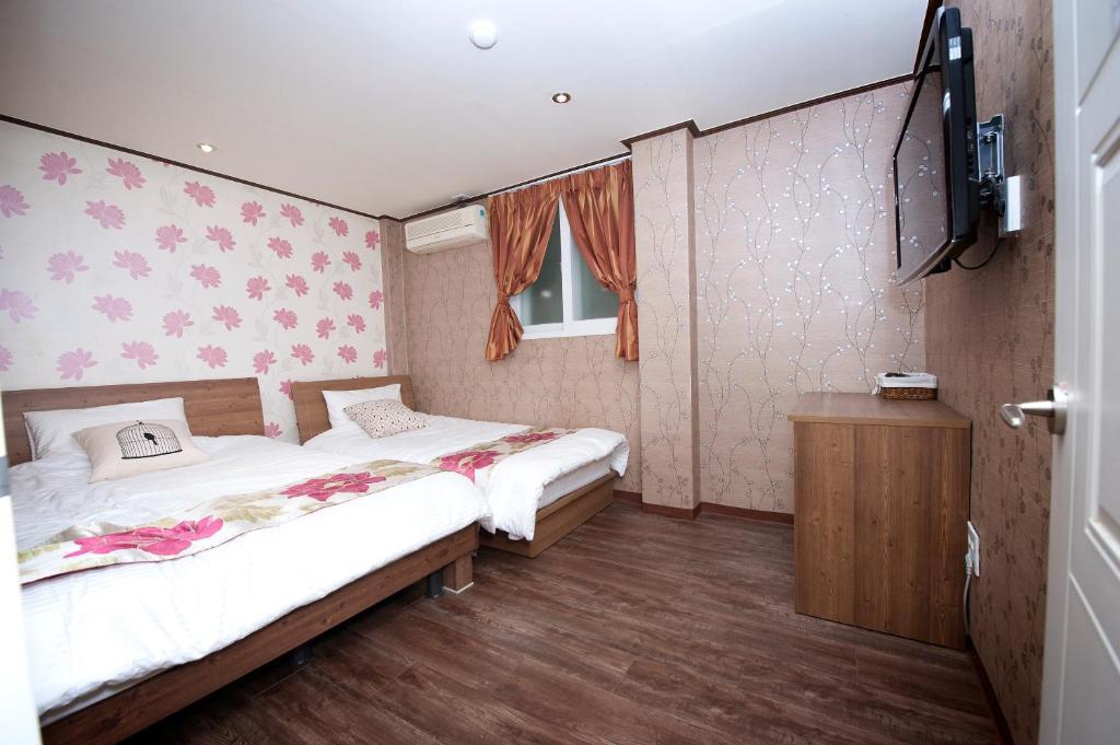 Shinchon Guest House Seoel Kamer foto