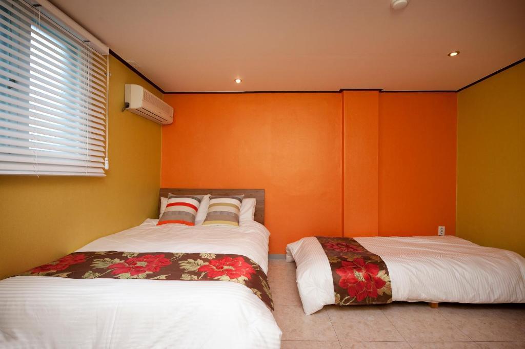Shinchon Guest House Seoel Kamer foto